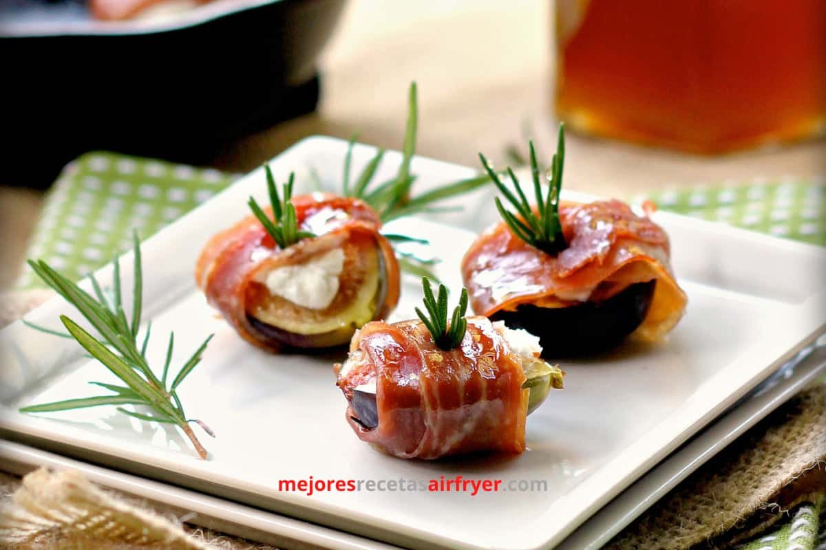 Bocaditos de Higos con Queso Brie y Prosciutto en la Freidora de Aire