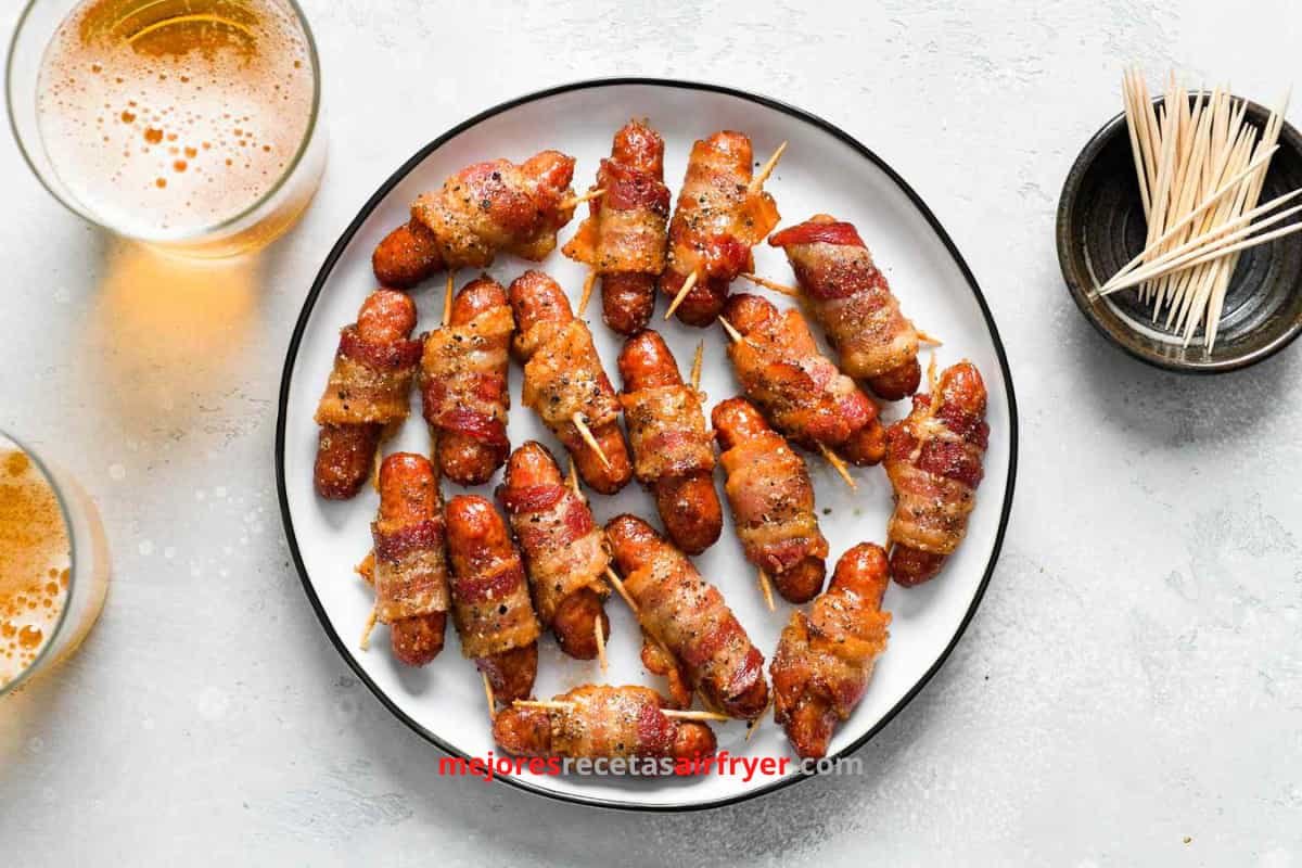 Bocaditos de Salchicha Envuelta en Tocino en la Air Fryer