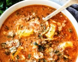 Cómo hacer sopa de tortellini