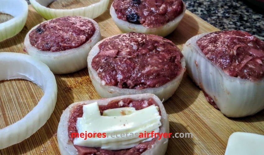 Aros de Cebolla Rellenos de Carne Molida en la Freidora de Aire 2 Cómo preparar Aros de Cebolla Rellenos de Carne Molida en la Freidora de Aire
