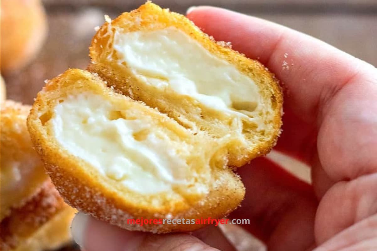 Buñuelos de Queso Crema con Especias de Calabaza 3 Cómo preparar Buñuelos de Queso Crema con Especias de Calabaza en la Freidora de Aire