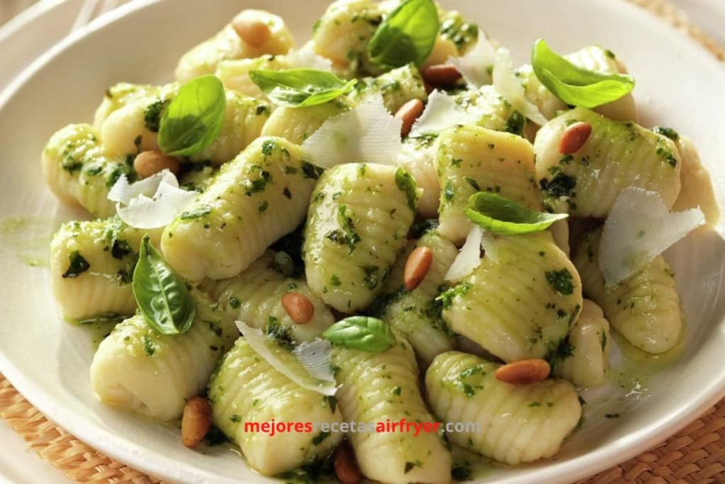 Ñoquis al Pesto en la Freidora de Aire 2 Cómo preparar Ñoquis al Pesto en la Freidora de Aire-1