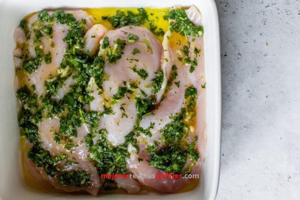 Pechuga de Pollo con Lima y Cilantro en la Freidora de Aire 2 Cómo preparar Pechuga de Pollo con Lima y Cilantro en la Freidora de Aire-1