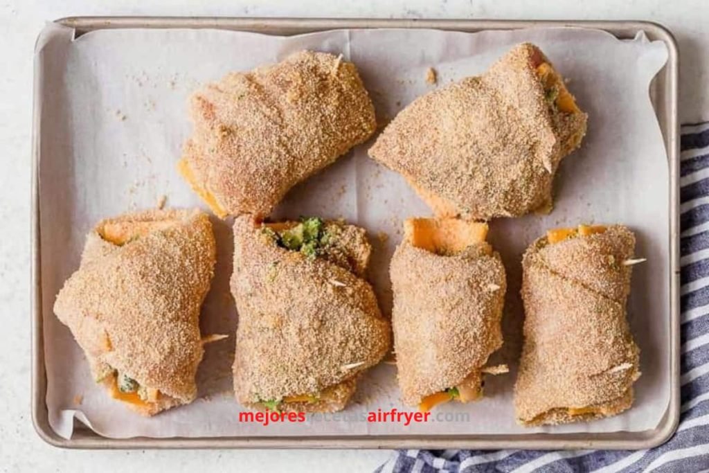 Cómo preparar Pollo Relleno de Brócoli y Queso en la Freidora de Aire-1