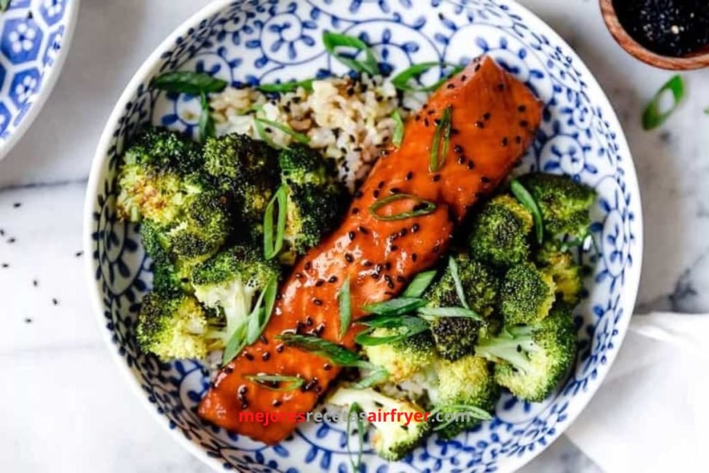 Cómo preparar Salmón con Glaseado de Soja y Arce en la Freidora de Aire-3