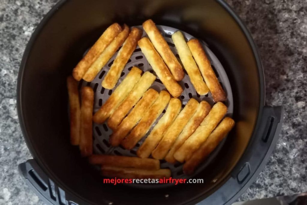 Cómo preparar Yucas Fritas en la Freidora de Aire-2