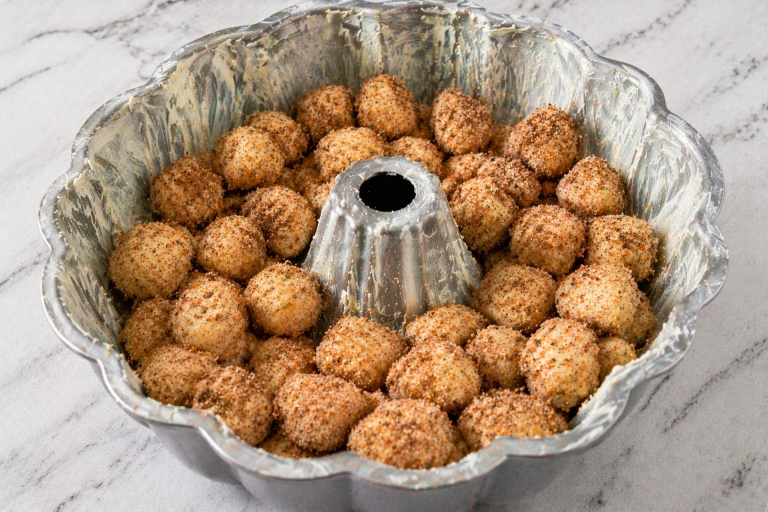 Cómo preparar pan de mono con especias de calabaza5