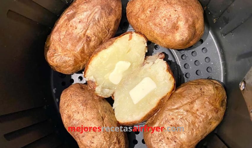 Papas Asadas con Mantequilla en la Freidora de Aire ¡Deliciosas! 2 Cómo preparar receta de Papas Asadas con Mantequilla en air fryer