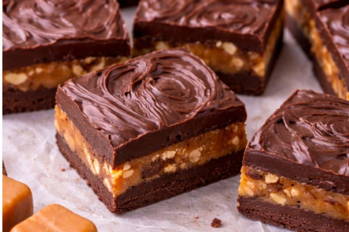 Dulce de tortuga con caramelo y nueces pecanas casero