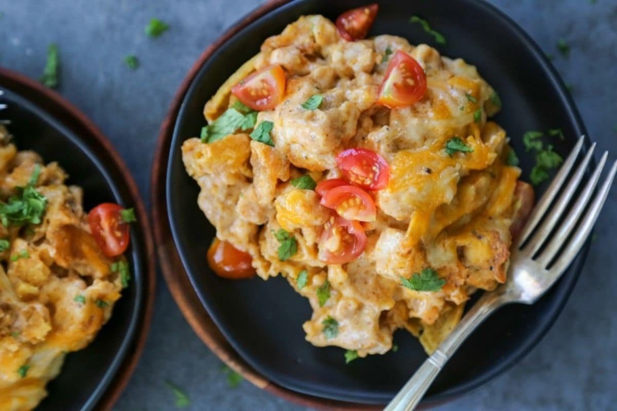 Enchiladas cremosas de pollo al horno