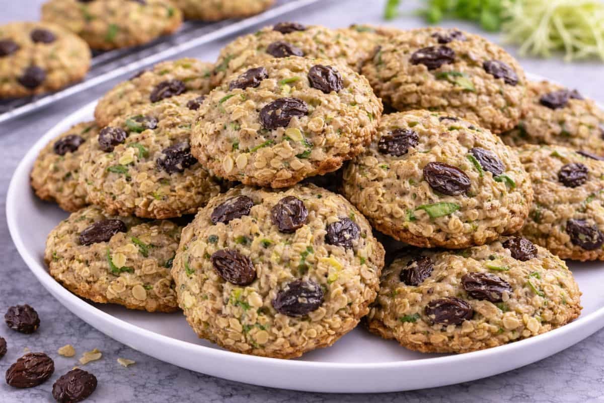 Galletas de avena con pasas y calabacín suaves y caseras
