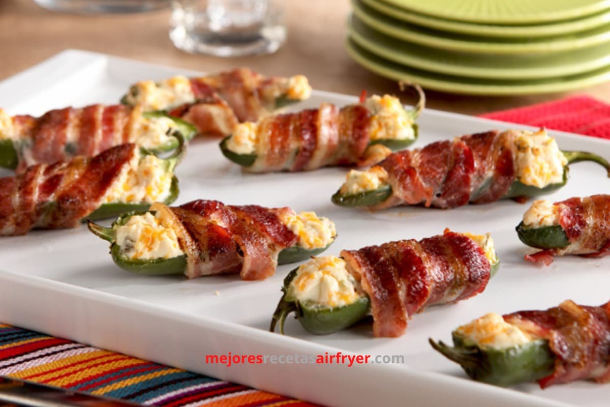 Jalapeños Rellenos Envueltos en Tocino en la Freidora de Aire