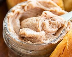 Mantequilla Texas Roadhouse casera de miel y canela