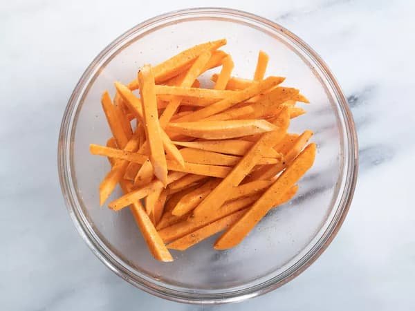Papas Fritas de Batata en Freidora de Aire: Receta Fácil y Deliciosa 2 Papas Fritas de Batata 1