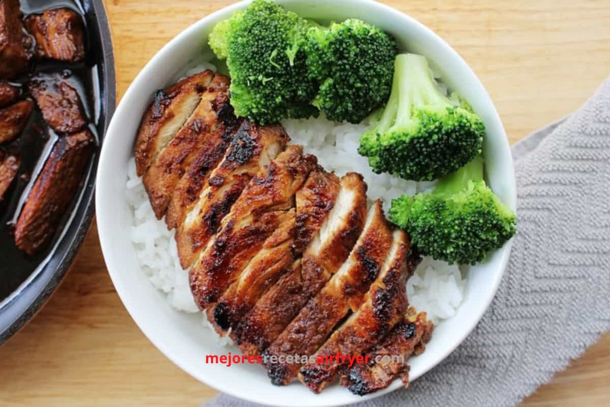 Pechuga de Pollo en Salsa de Ostras en la Air Fryer