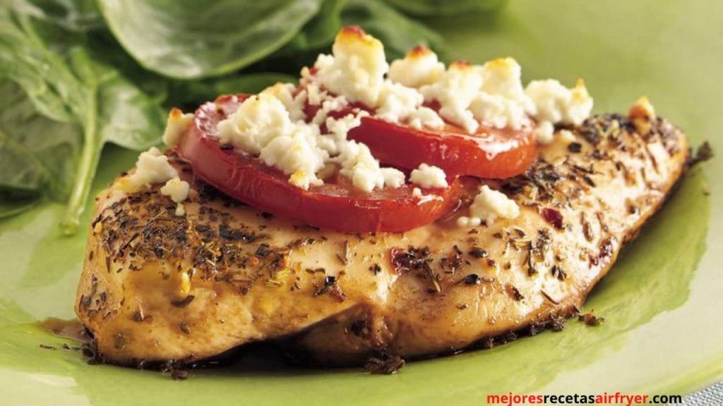 Pollo con queso Feta y con limón en la freidora sin aceite
