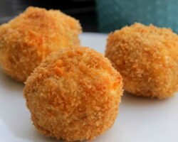 Poppers de pollo estilo búfalo fáciles de preparar