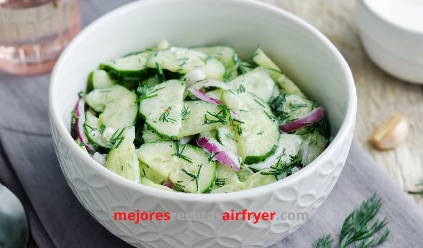 Receta de Ensalada Cremosa de Pepino