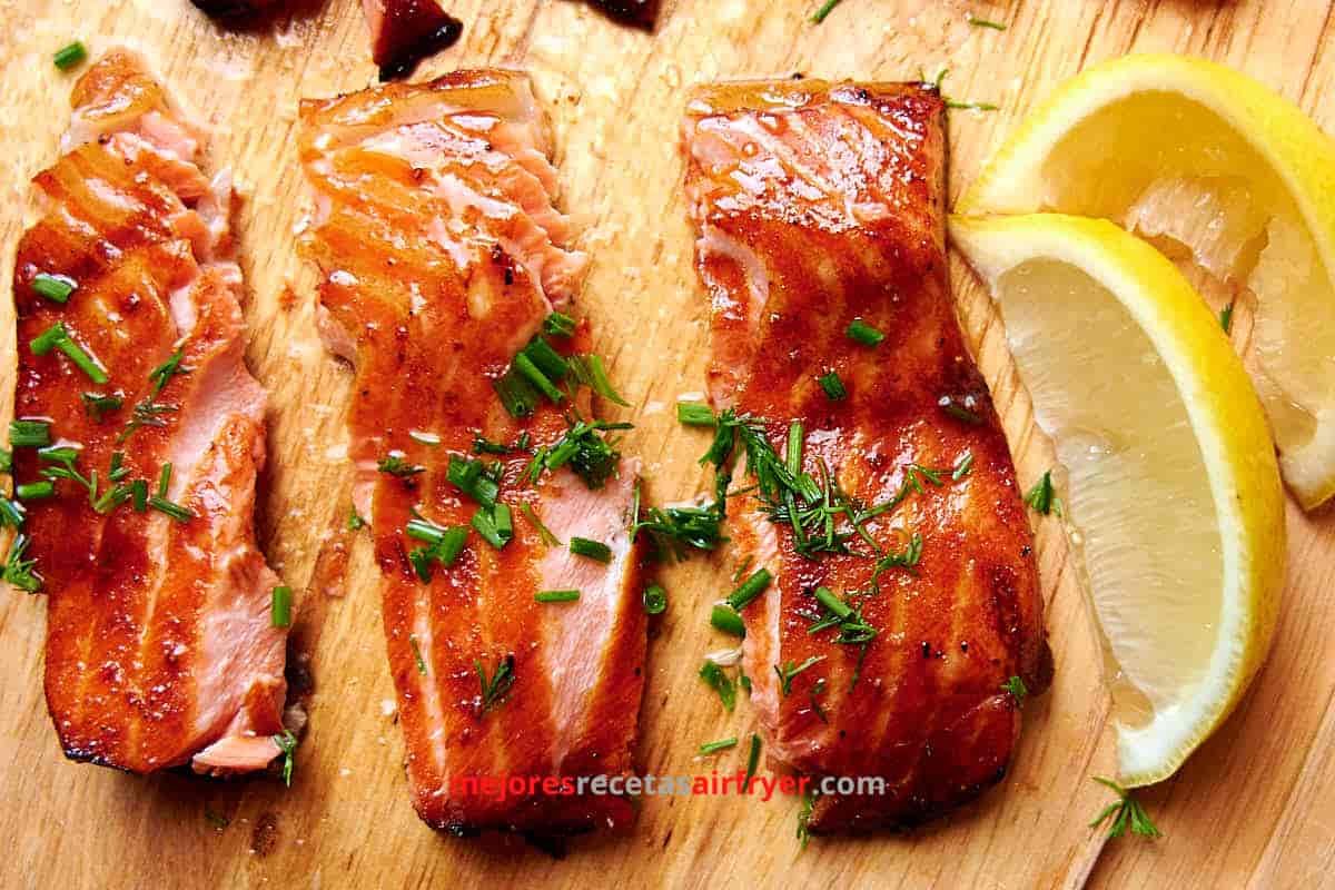 Salmón con Miel y Sriracha en la Freidora de Aire