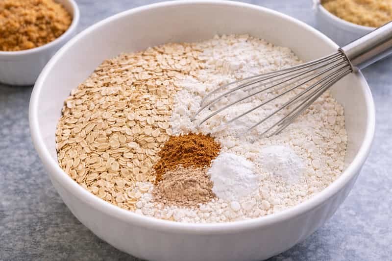preparacion galletas de avena rellenas de crema3
