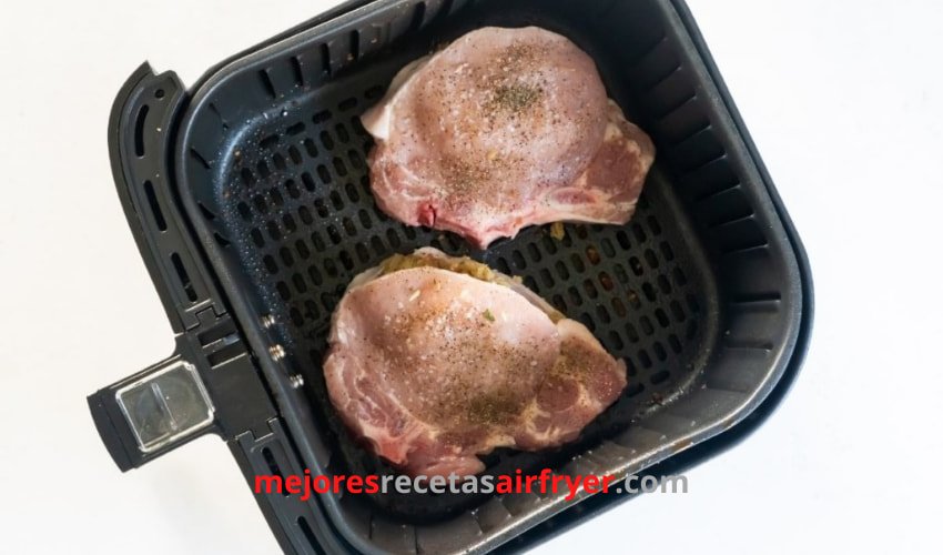 Chuletas de Cerdo Rellenas en la Freidora de Aire 2 receta Chuletas de Cerdo Rellenas en la air fryer