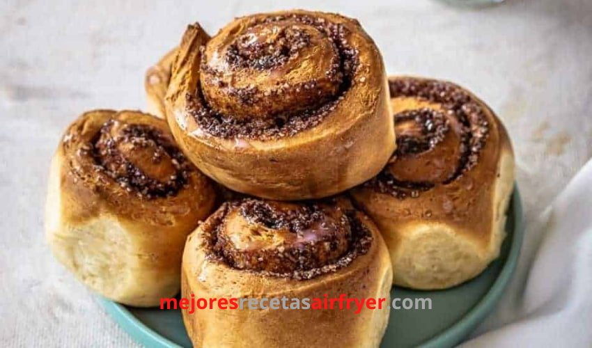 receta Cinnamon Rolls con Miel en la Freidora de Aire
